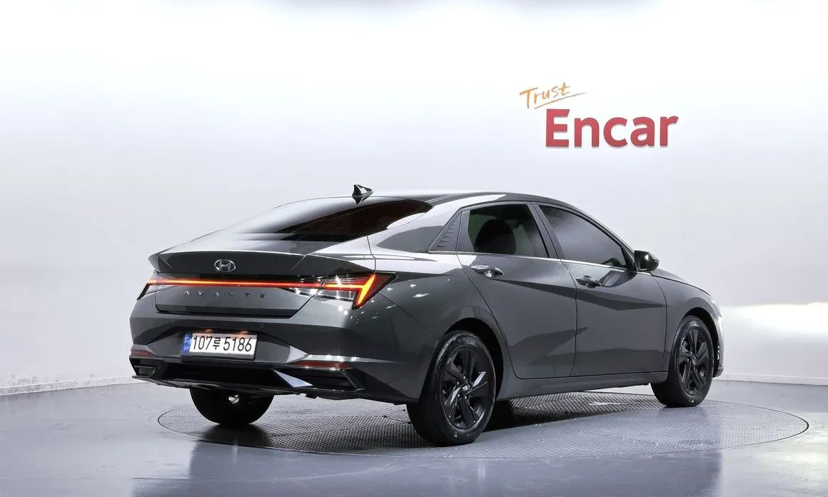 Hyundai AVANTE — фото 4