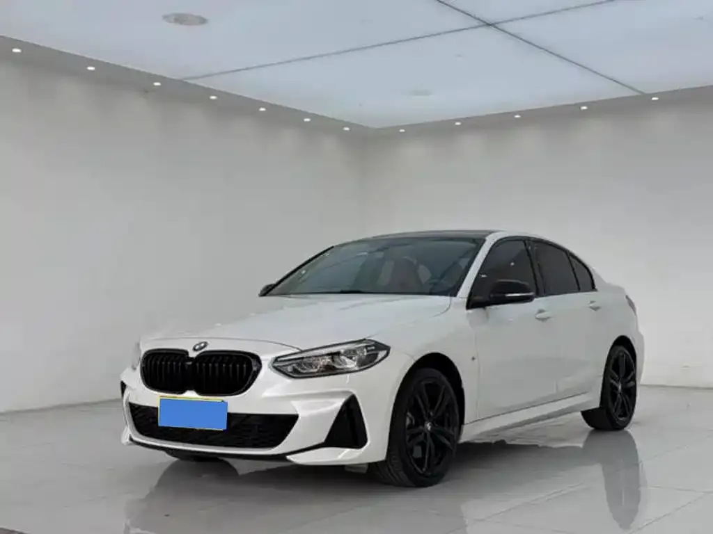 BMW 1 Series — фото 1