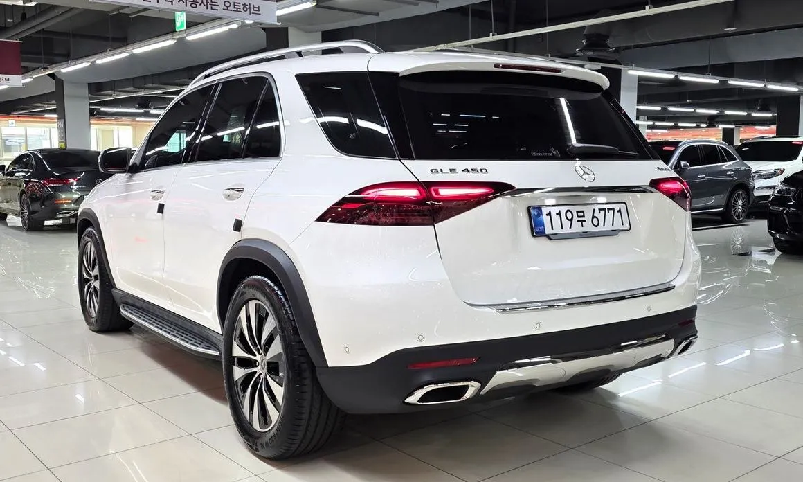 Mercedes-Benz GLE-Class — фото 7