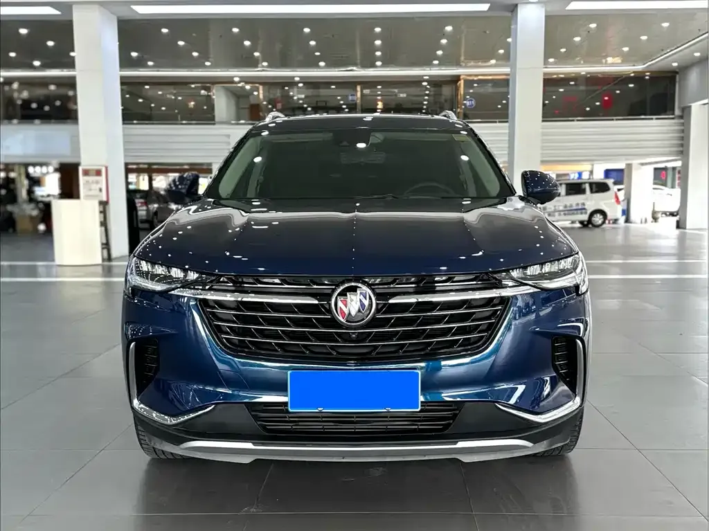 Buick Envision Plus — фото 9