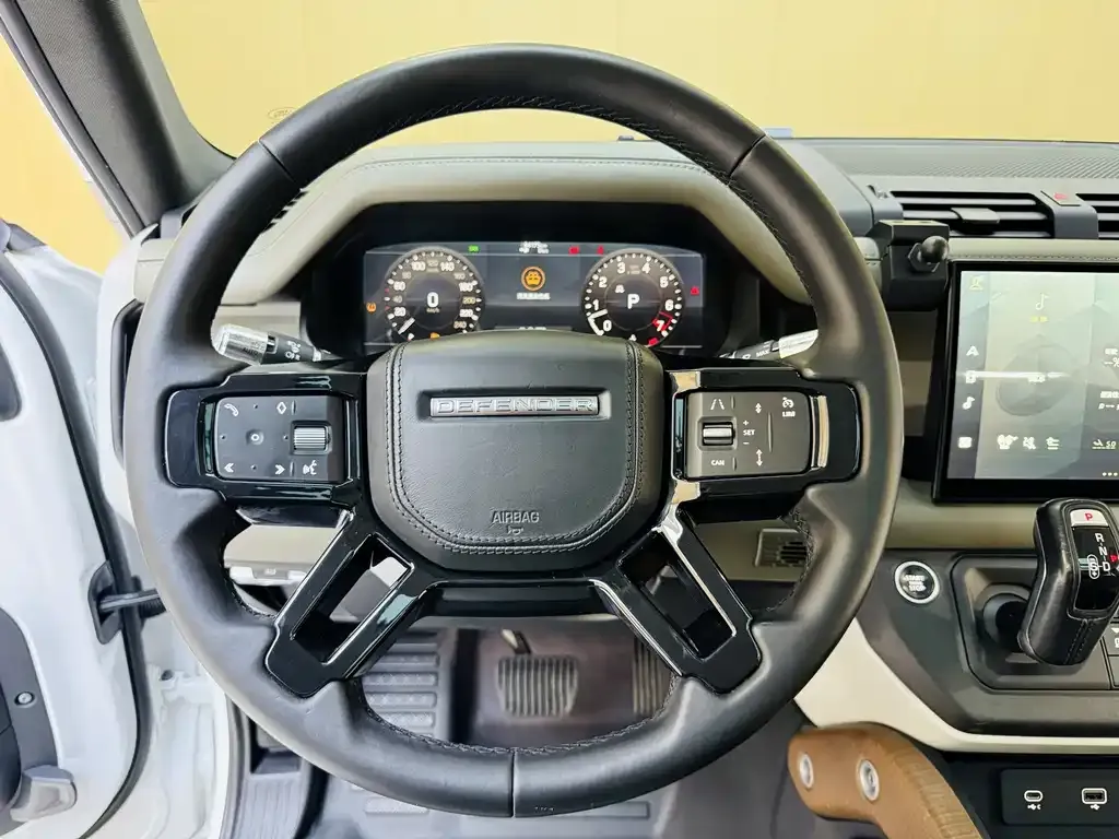 Land Rover Defender — фото 3