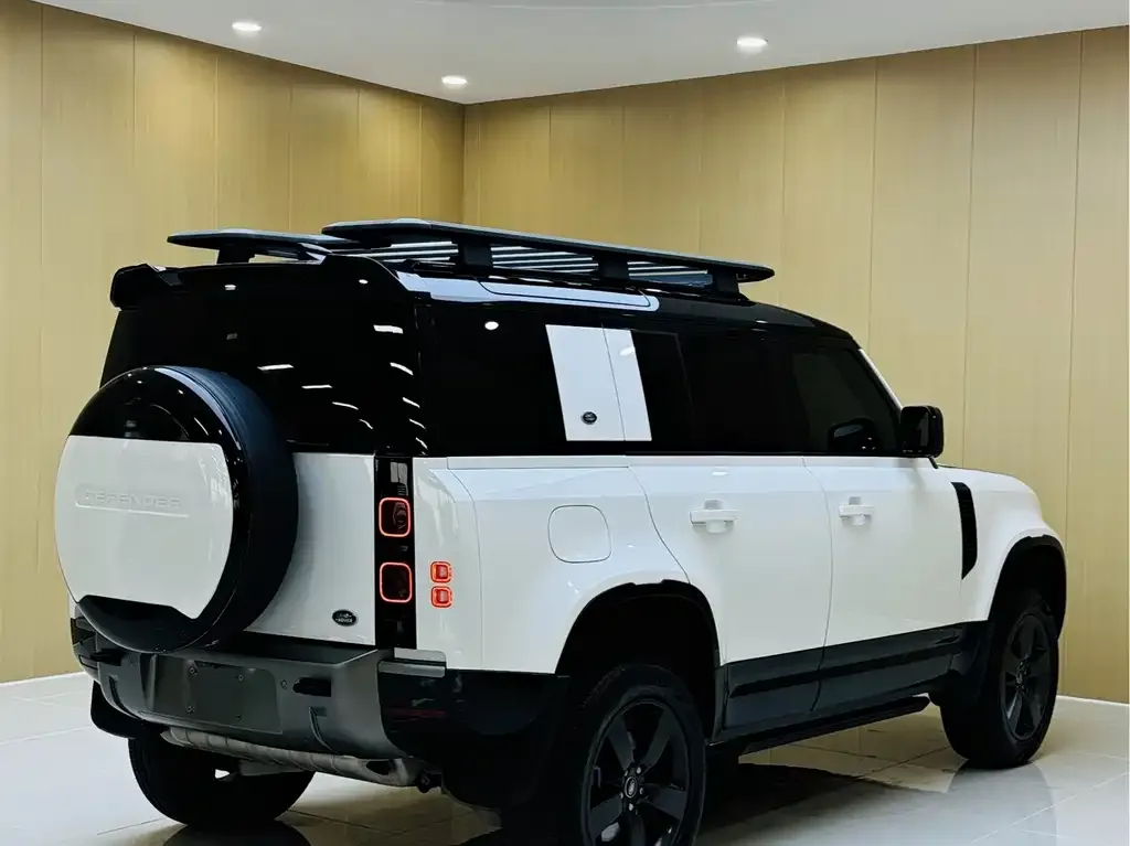 Land Rover Defender — фото 8