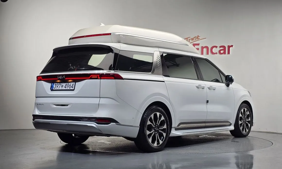 Kia Carnival — фото 5