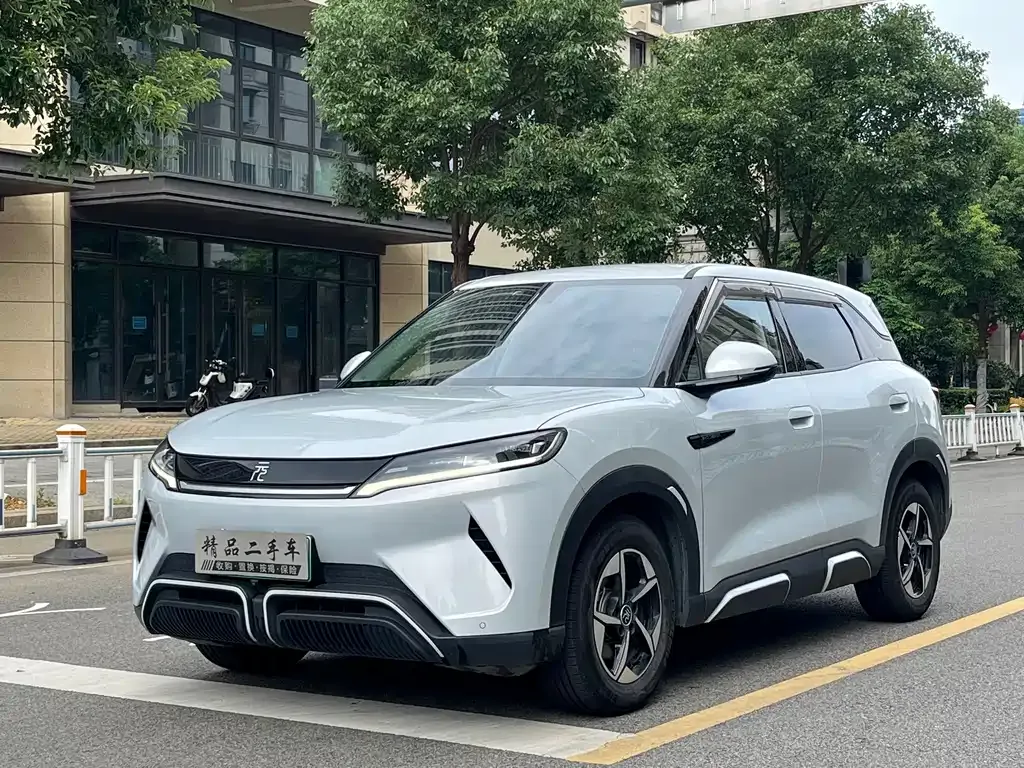 BYD Yuan UP — фото 1