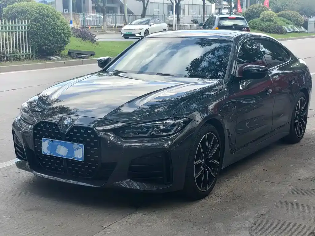 BMW 4 Series — фото 1