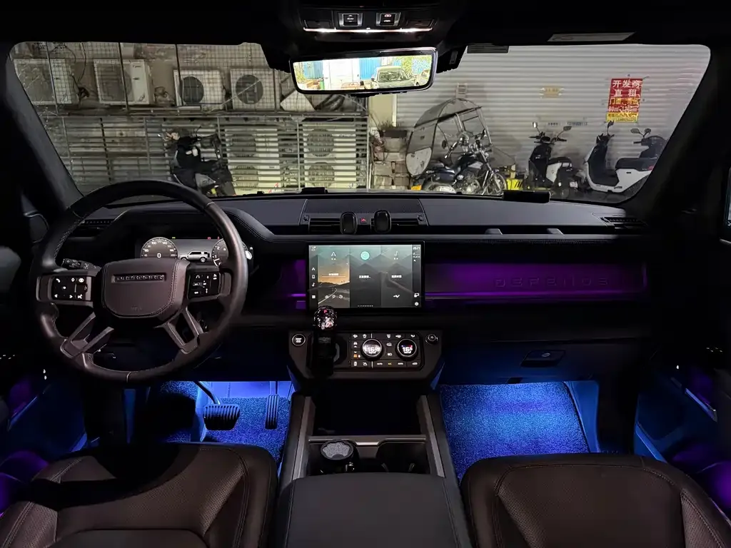 Land Rover Defender — фото 4