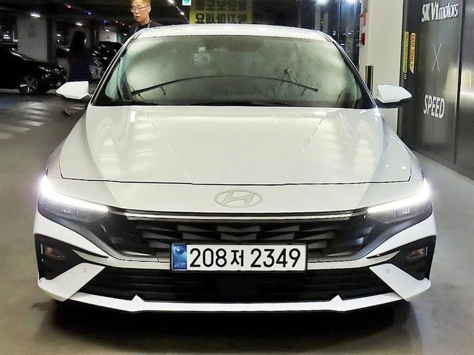 Hyundai AVANTE — фото 8
