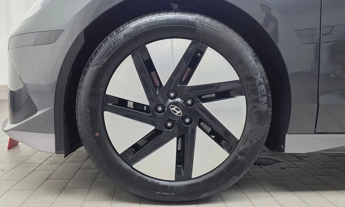 Hyundai Ioniq6 — фото 7
