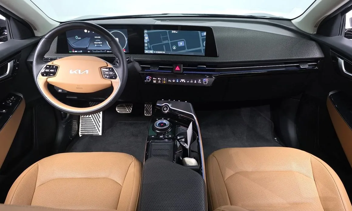 Kia EV6 — фото 10
