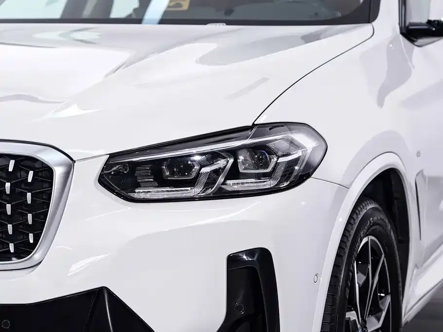 BMW X4 — фото 8