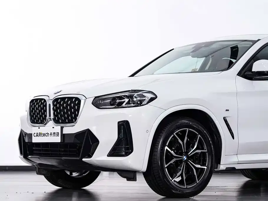 BMW X4 — фото 9