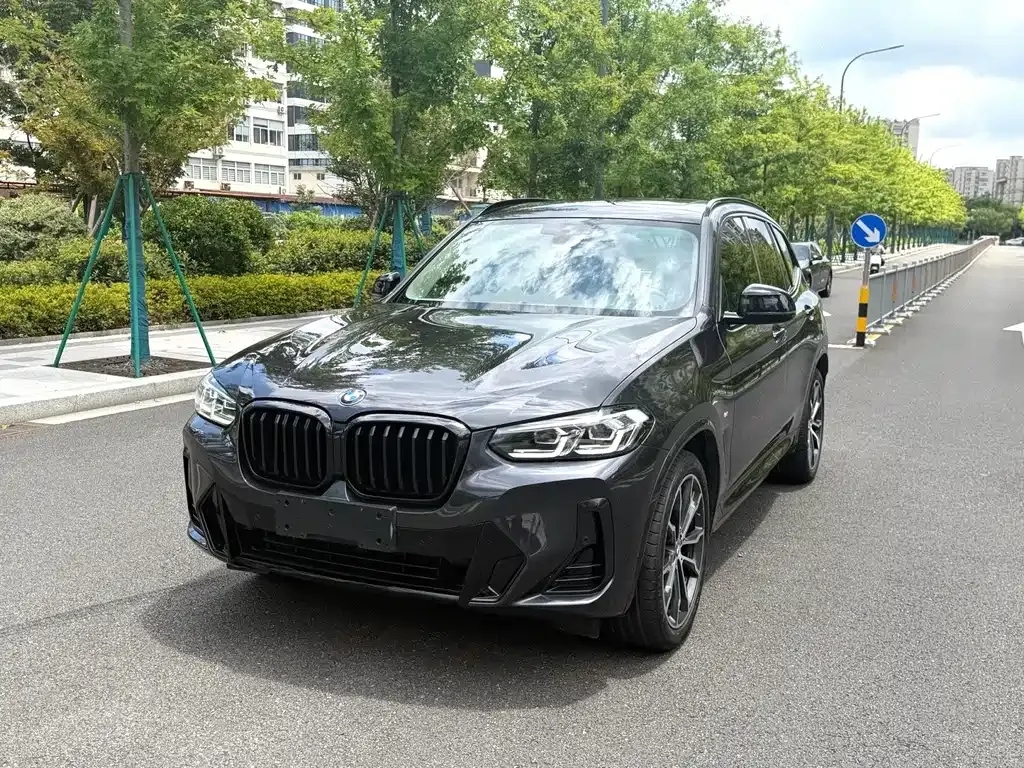 BMW X3 — фото 9