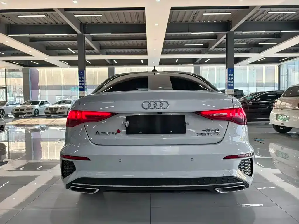 Audi A3 — фото 9