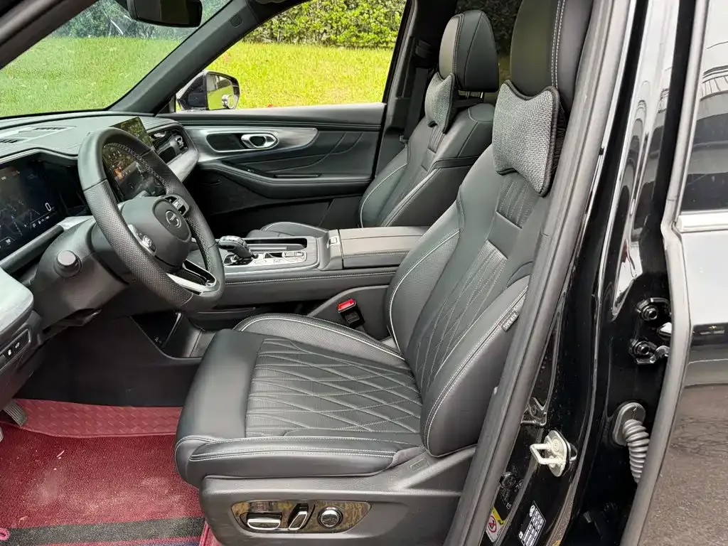 GAC Motor Trumpchi GS8 — фото 2