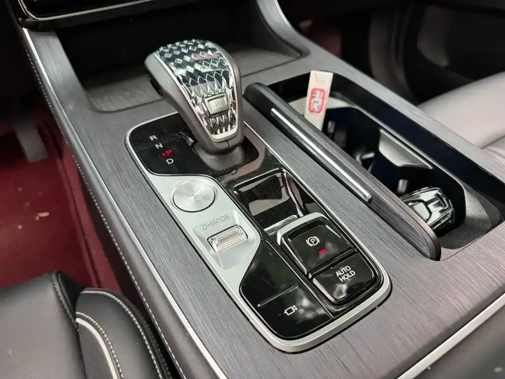 GAC Motor Trumpchi GS8 — фото 8
