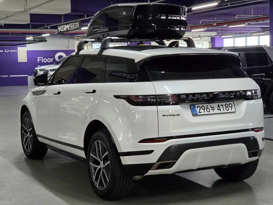 Land Rover Range Rover Evoque — фото 10