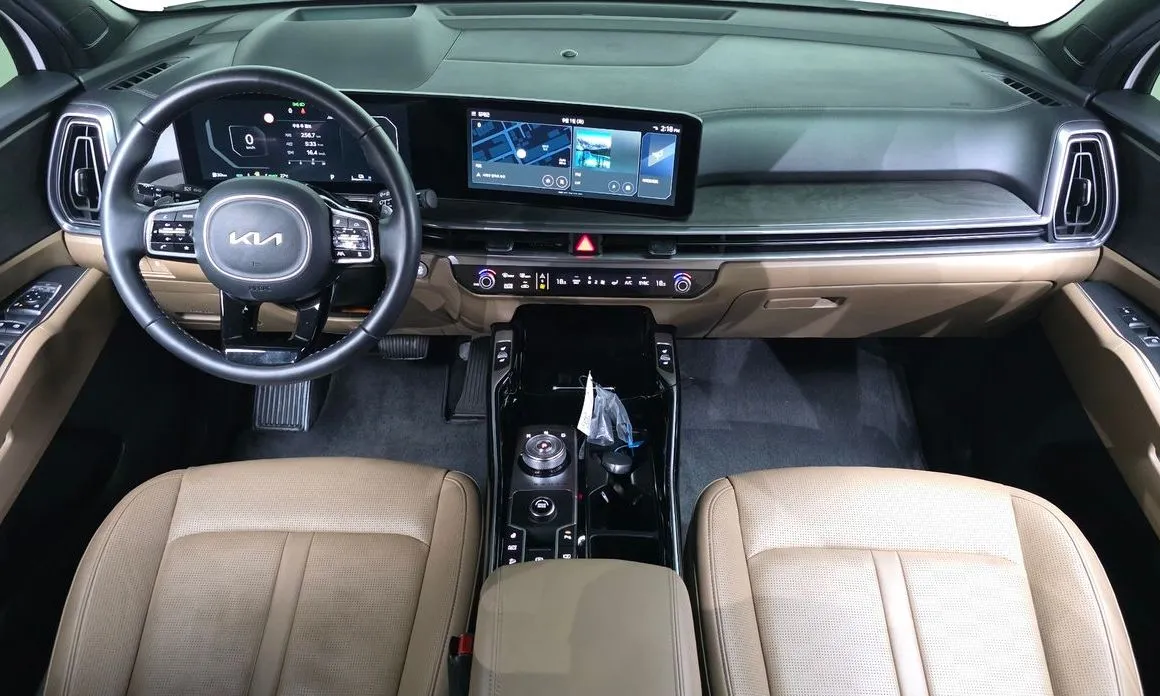 Kia Sorento — фото 10