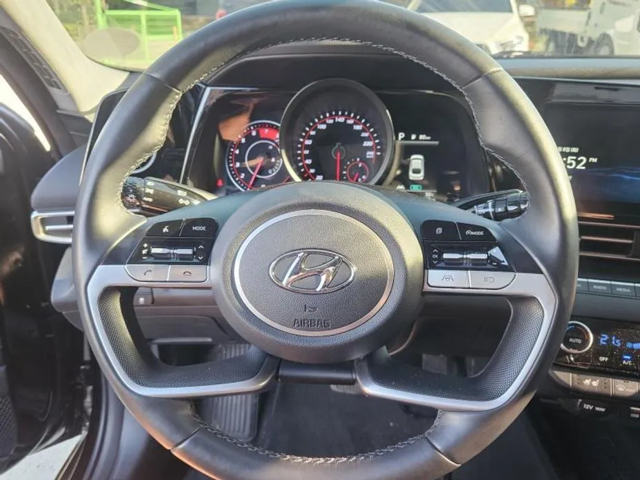 Hyundai AVANTE — фото 9