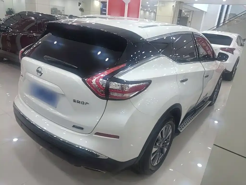 Nissan Murano — фото 9