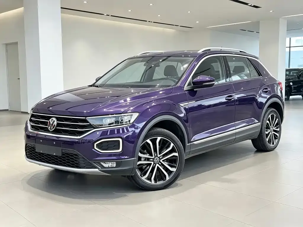 Volkswagen T-Roc — фото 1