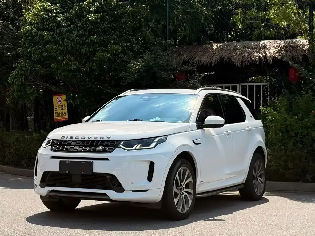 Land Rover Discovery Sport — фото 1