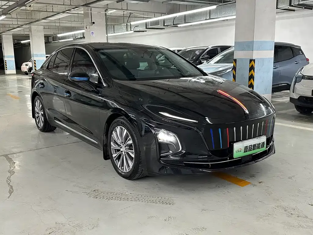 Hongqi E-QM5 — фото 8