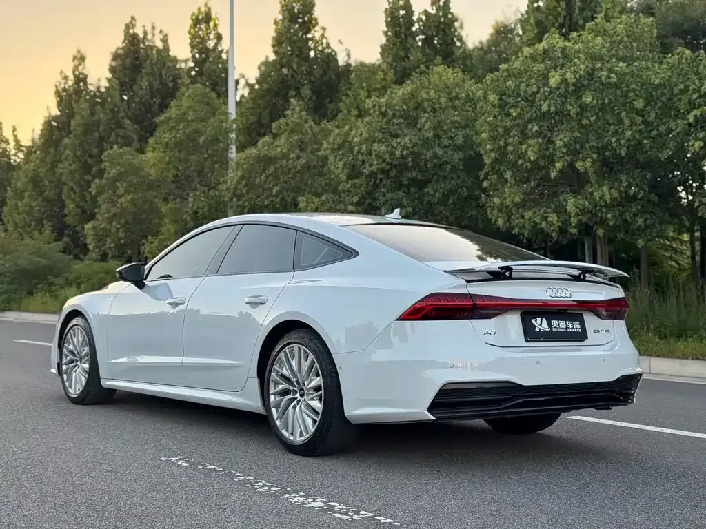 Audi A7 — фото 5