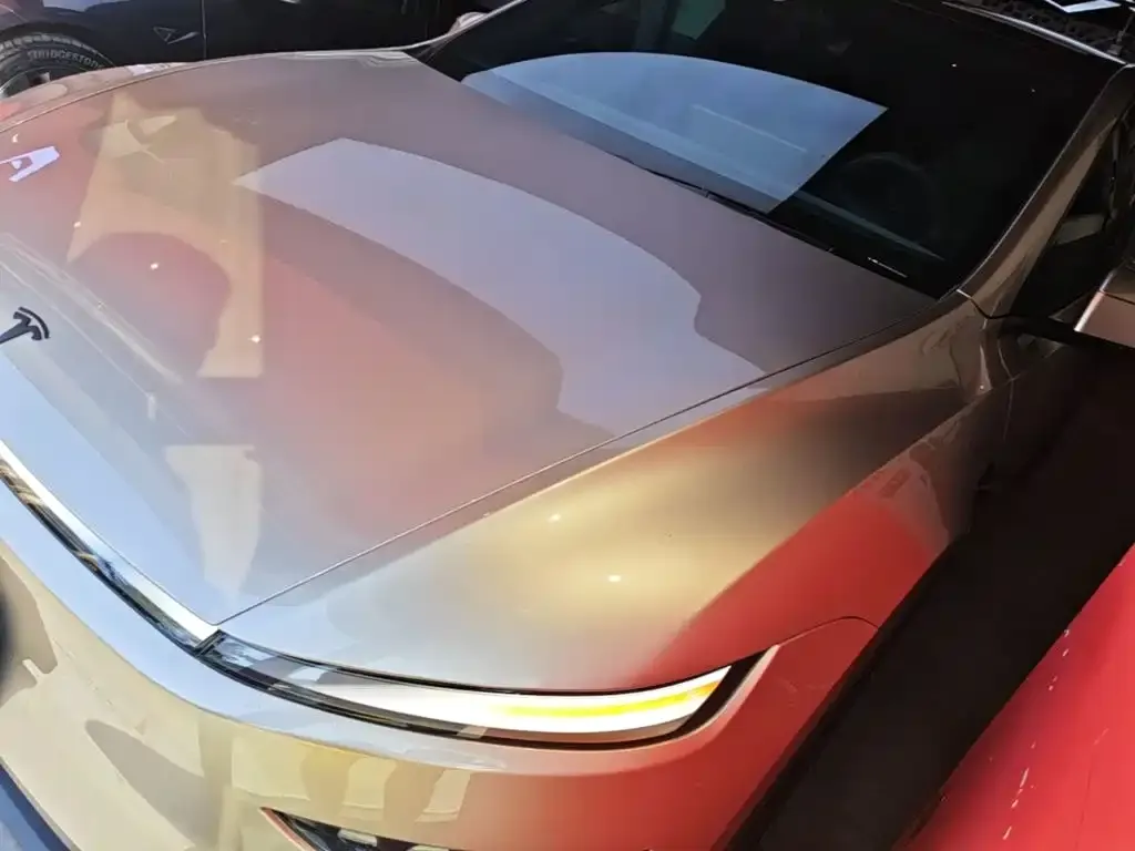 Tesla Model Y L — фото 2