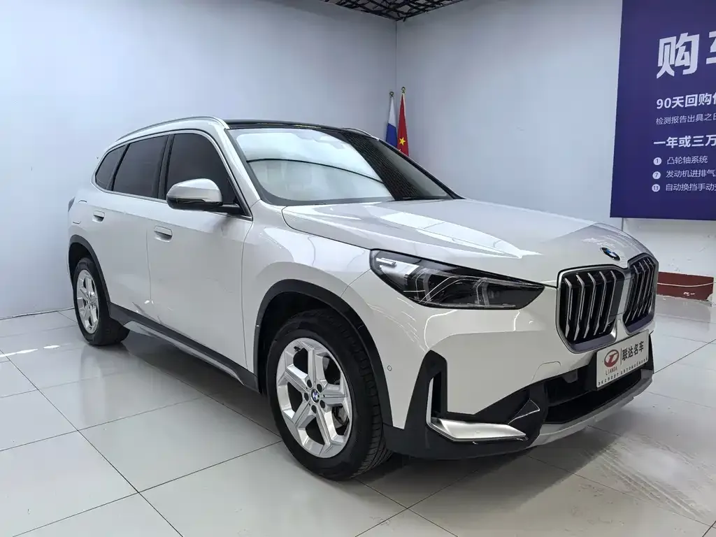 BMW X1 — фото 2