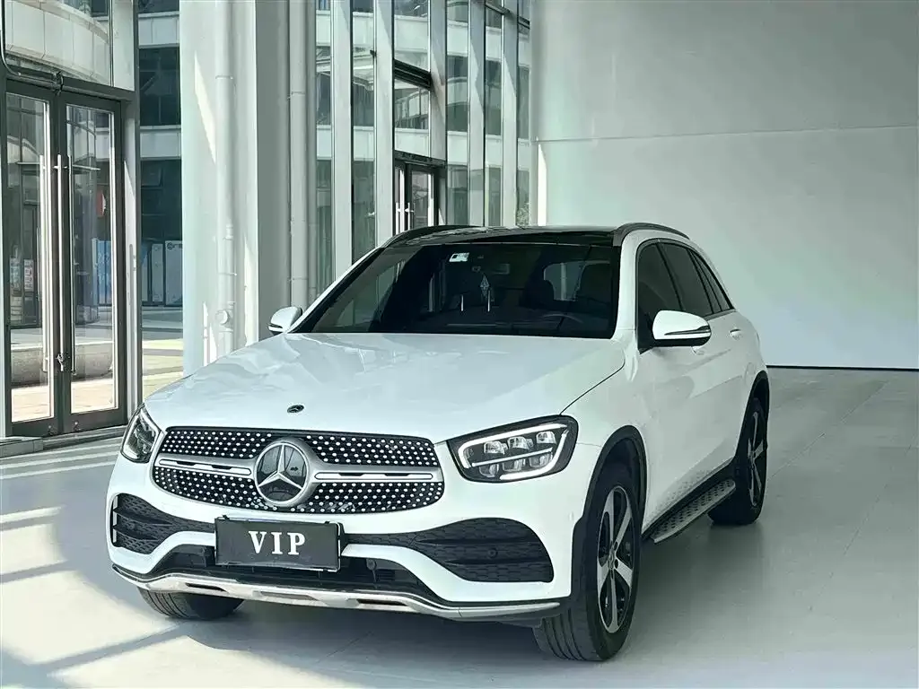 Mercedes-Benz GLC — фото 1