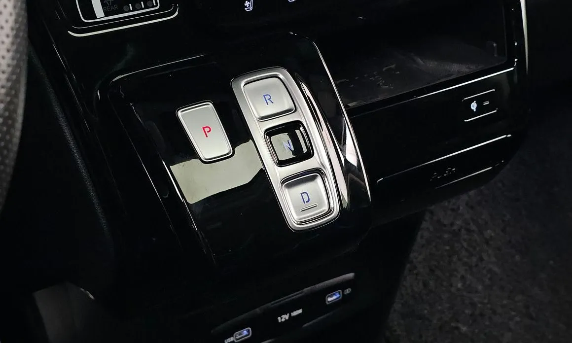 Hyundai Staria — фото 9
