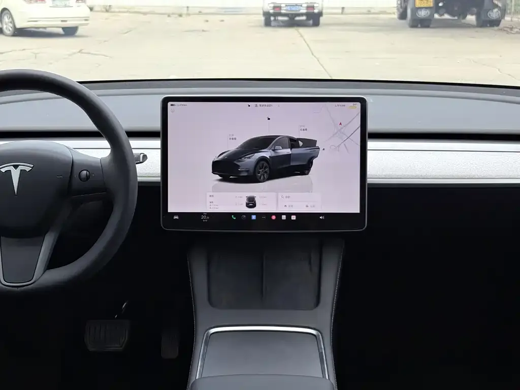 Tesla Model Y — фото 4