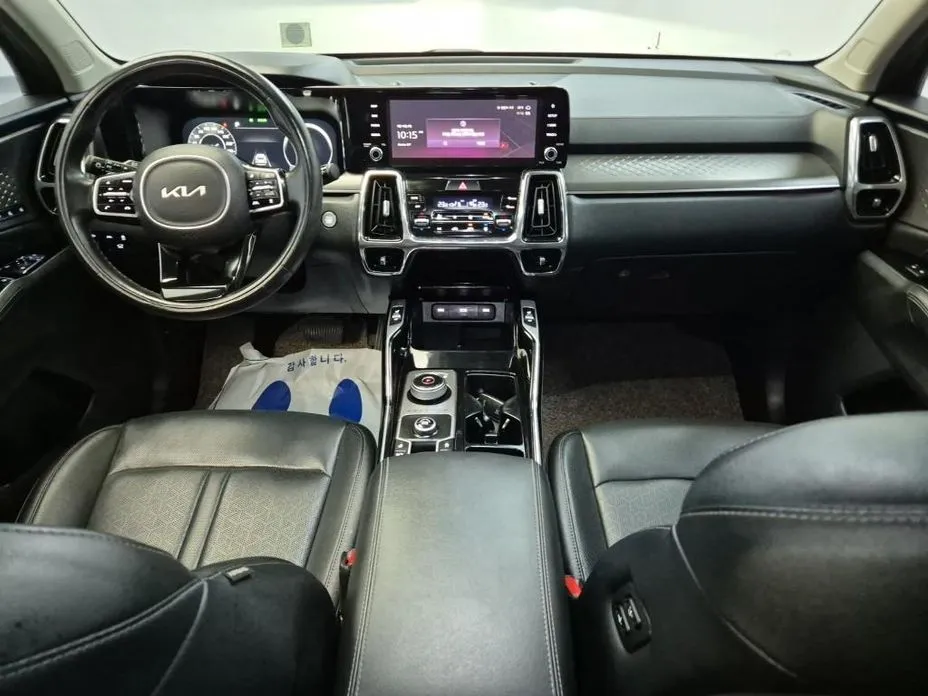 Kia Sorento — фото 5