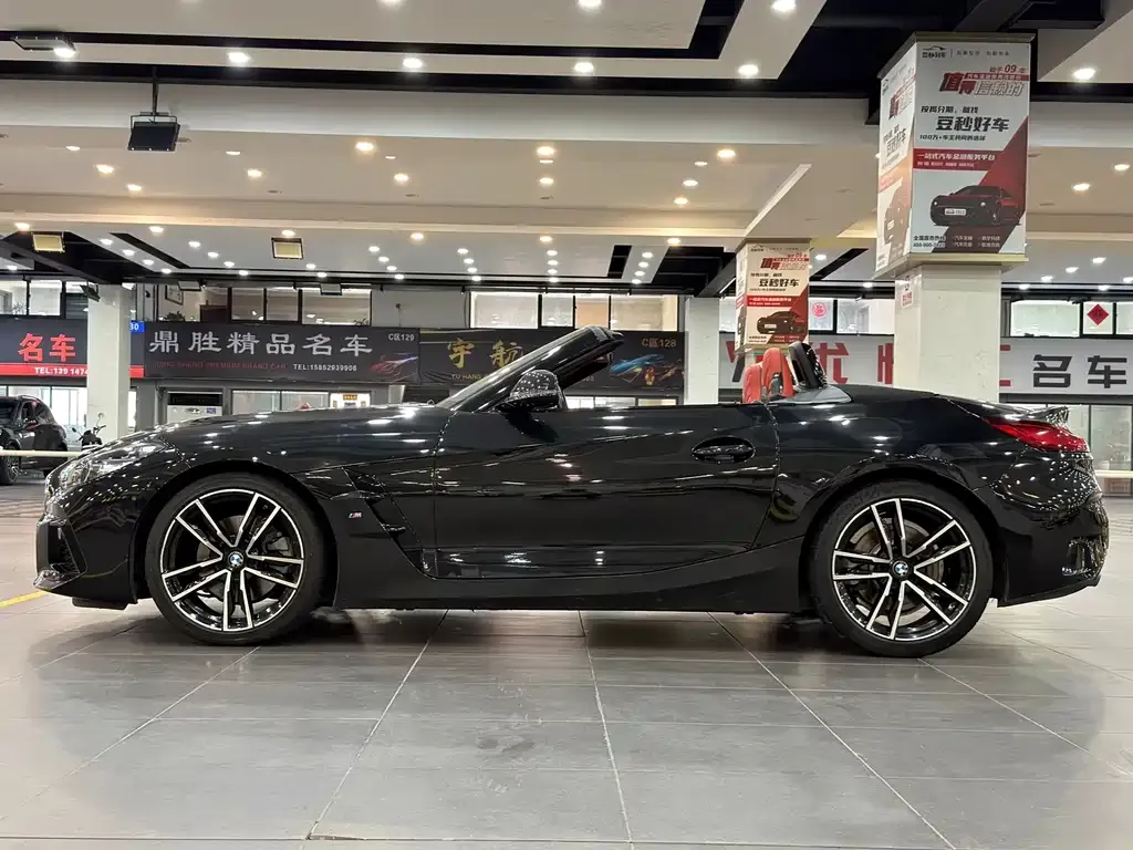 BMW Z4 — фото 10