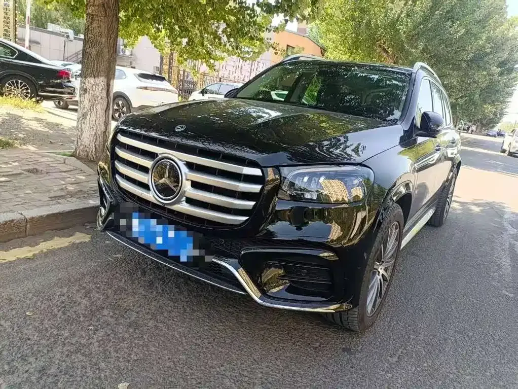 Mercedes-Benz GLS — фото 1