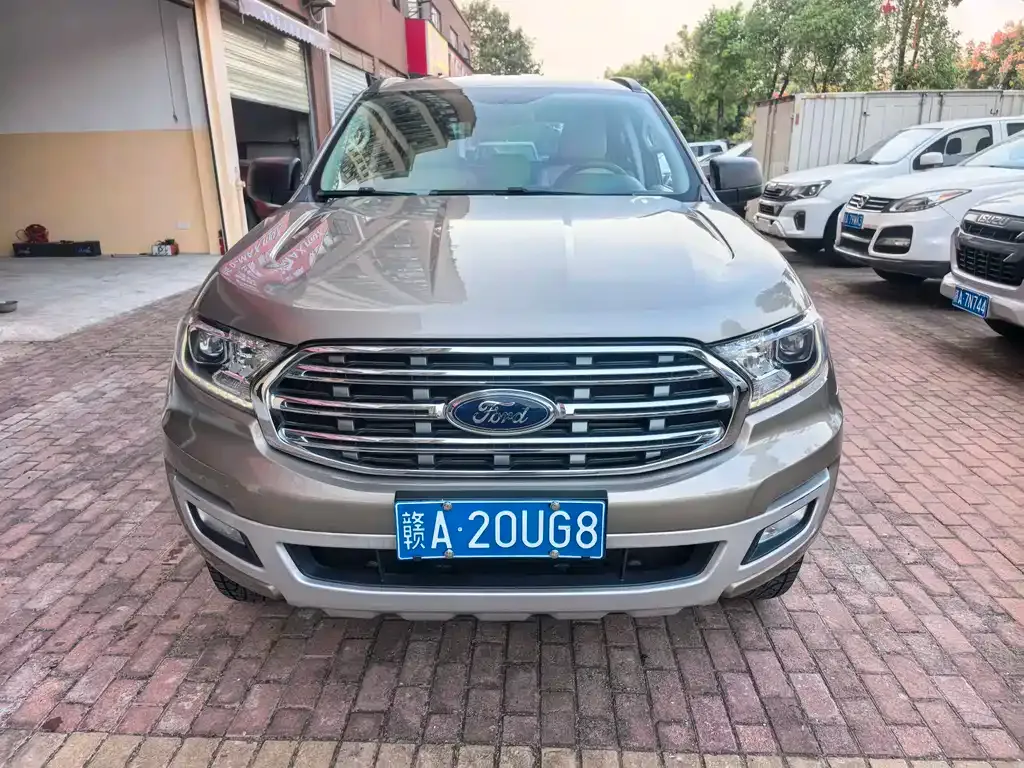 Ford Everest — фото 6