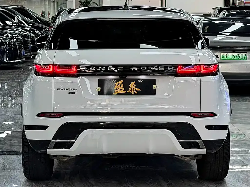 Land Rover Evoque PHEV — фото 3