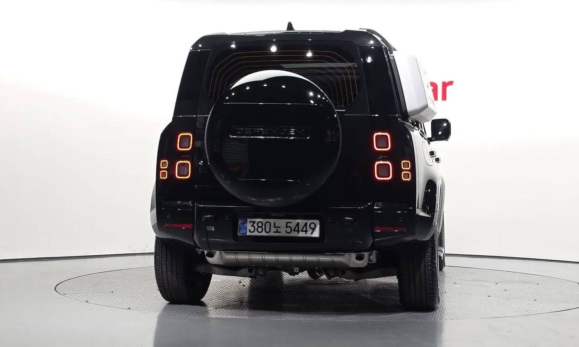 Land Rover Defender — фото 5