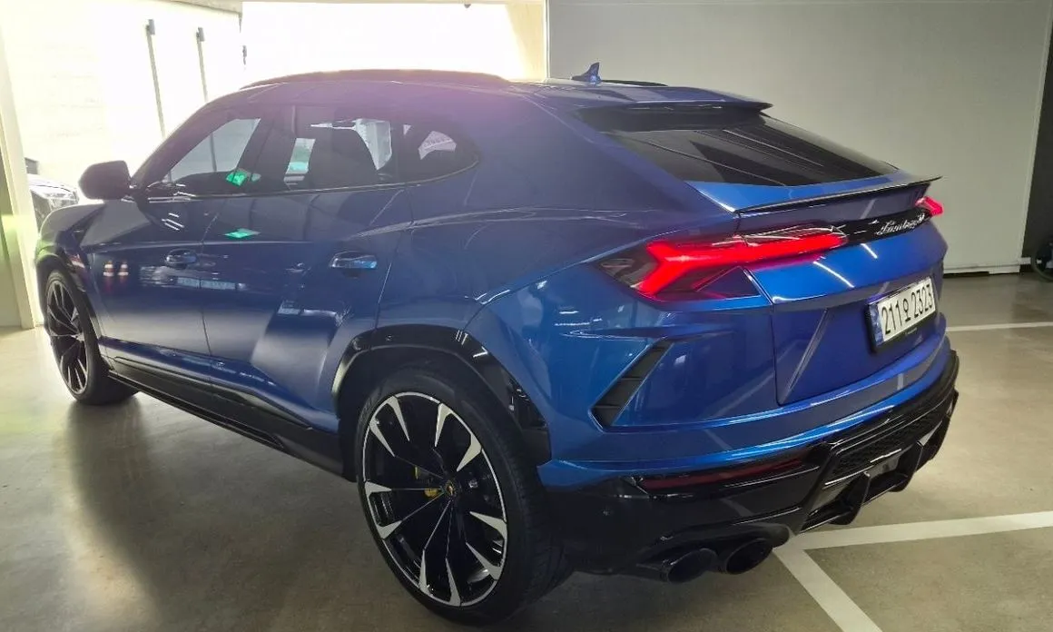 Lamborghini Urus — фото 9