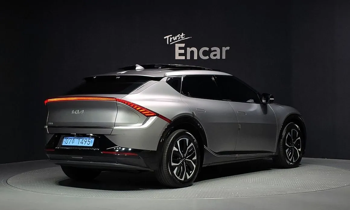 Kia EV6 — фото 2