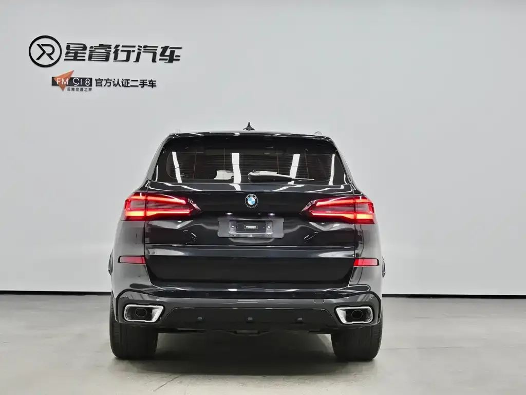 BMW X5 — фото 7