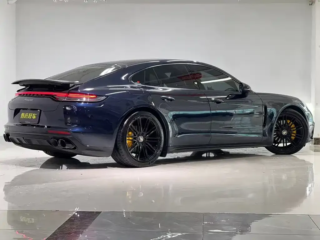 Porsche Panamera — фото 2