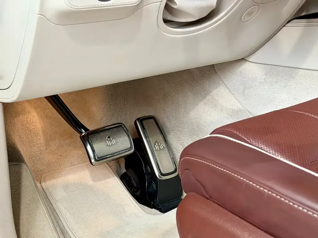 Mercedes-Benz GLS — фото 2