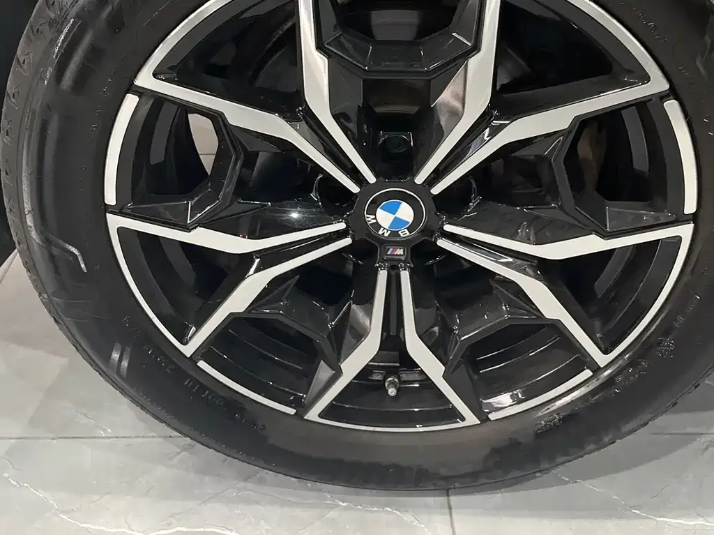 BMW X3 — фото 10