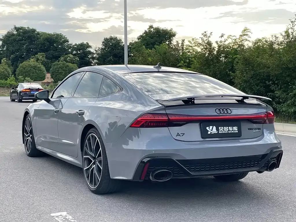 Audi A7 — фото 3