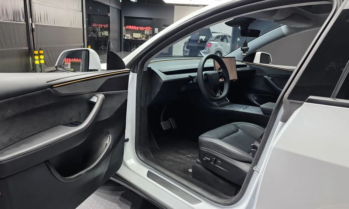 Tesla Model Y — фото 4