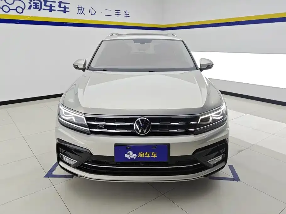 Volkswagen Tiguan L — фото 4