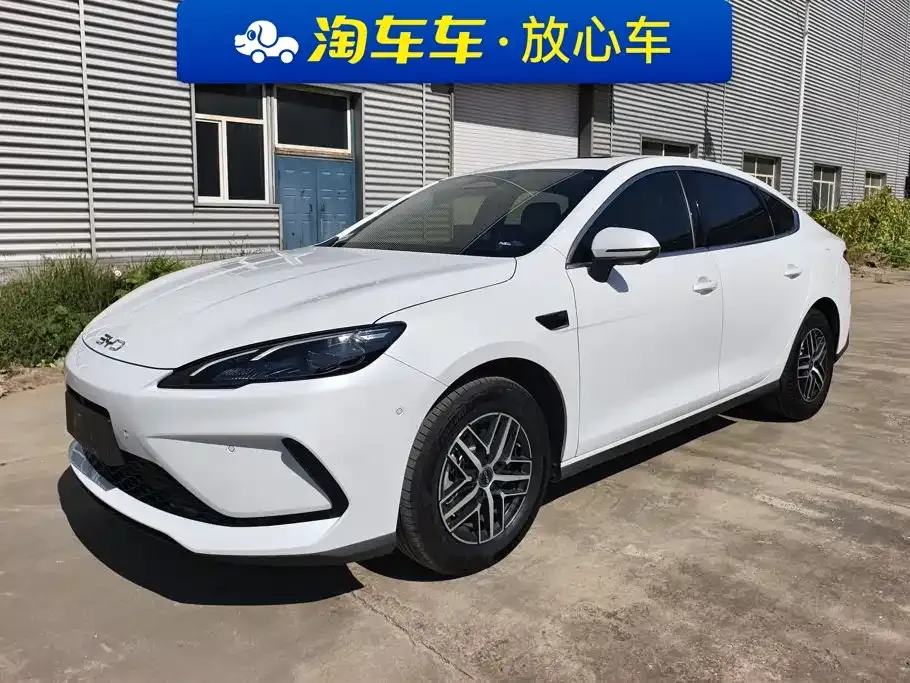 BYD Seal 05 DM-i — фото 1