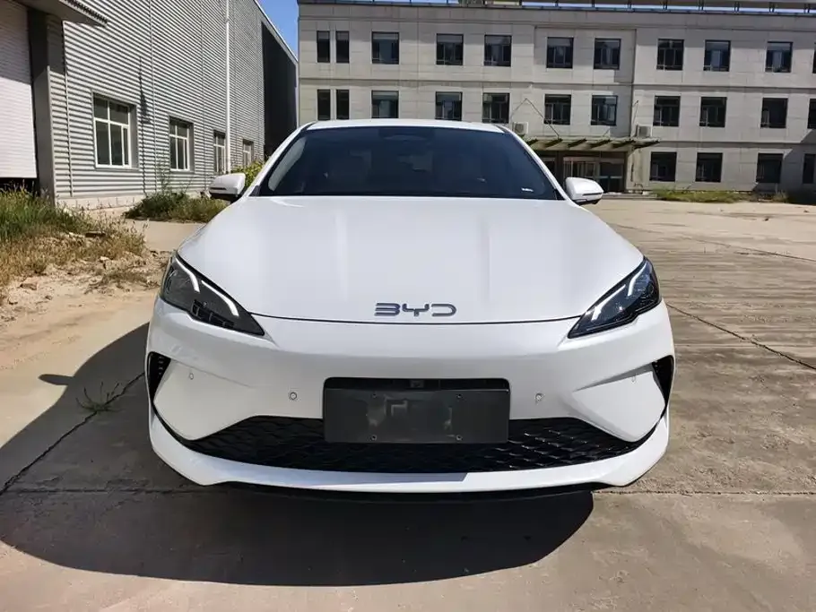 BYD Seal 05 DM-i — фото 4