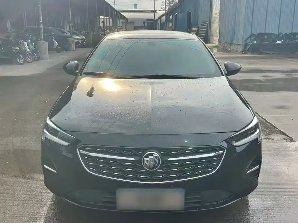 Buick Regal — фото 9